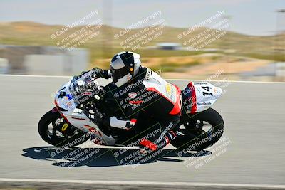 media/Apr-13-2025-TrackXperience (Sun) [[fb1ef998a6]]/Level 2 (Intermediate)/Turn 8 (Session 3)/